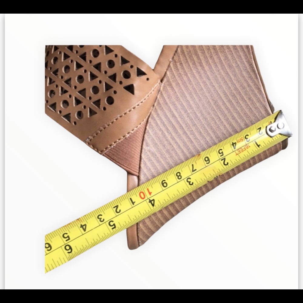 🔴Tan Wedge Sandal - Picture 8 of 10
